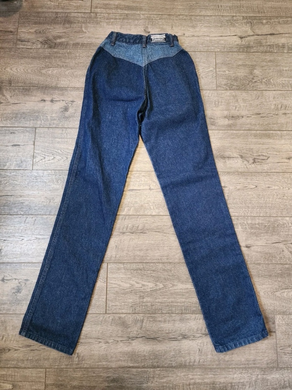 Vintage Rocky Mountain Womens Jeans High-Rise Blue Denim Floral V-Back Size 25/1 - Picture 11 of 12